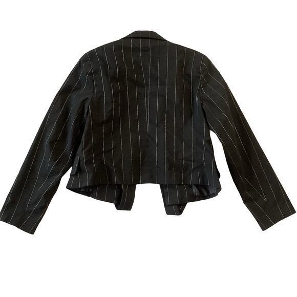 DFA New York Pinstripe Cropped Blazer - Picture 6 of 6
